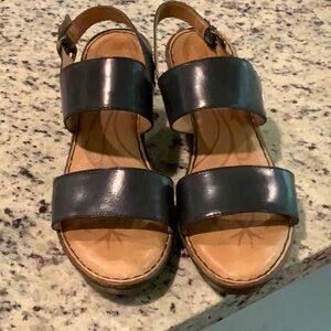 Born Navy sandals